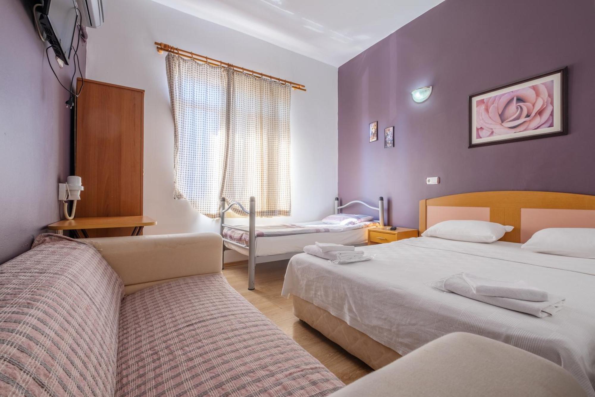 Efsali Hotel Kaleici Antalya Ngoại thất bức ảnh